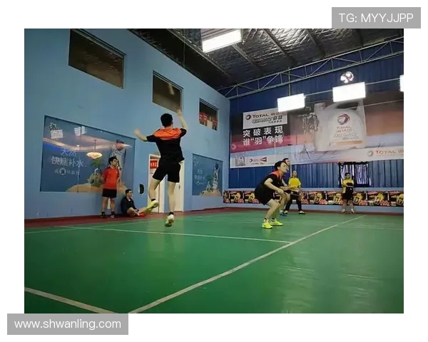 重庆羽毛球队荣登羽毛球战术排行榜第三名展现强劲实力与团队默契